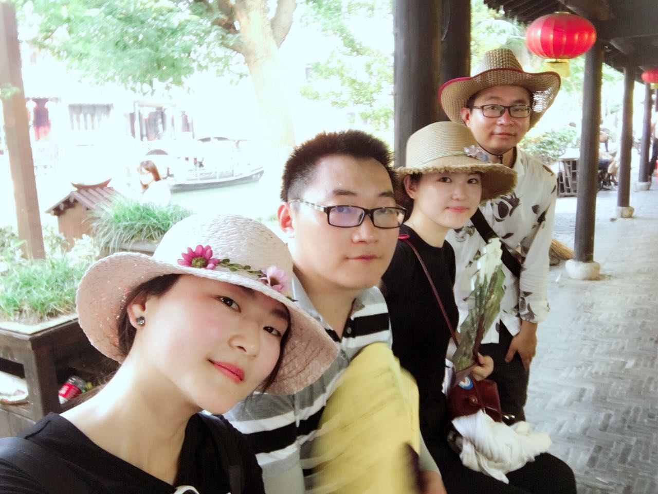 浙江嘉善西塘古镇合影